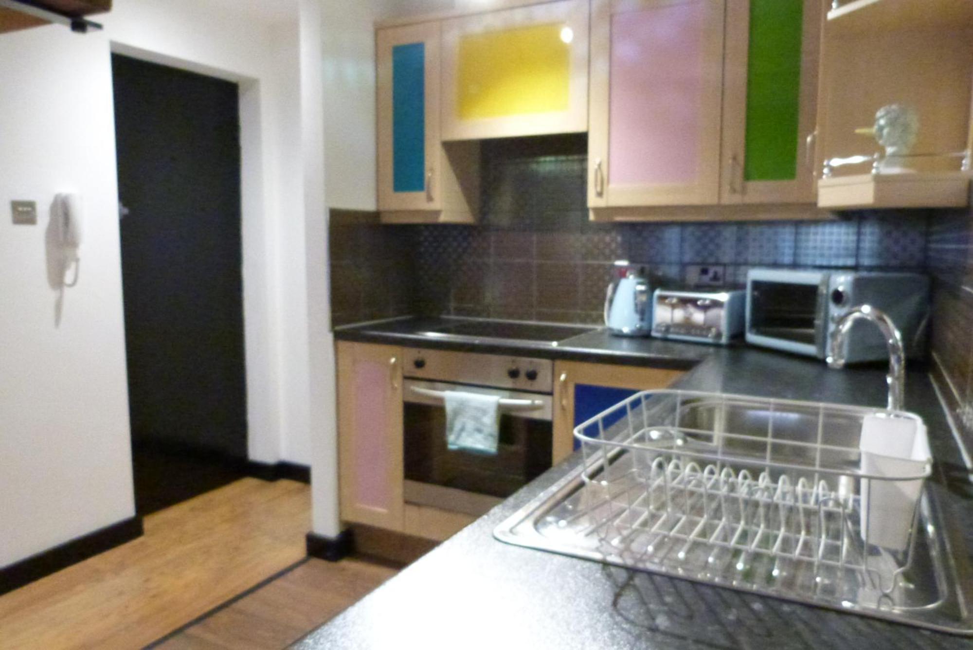Rainford Gardens By Ustay Aparthotels Liverpool Bagian luar foto
