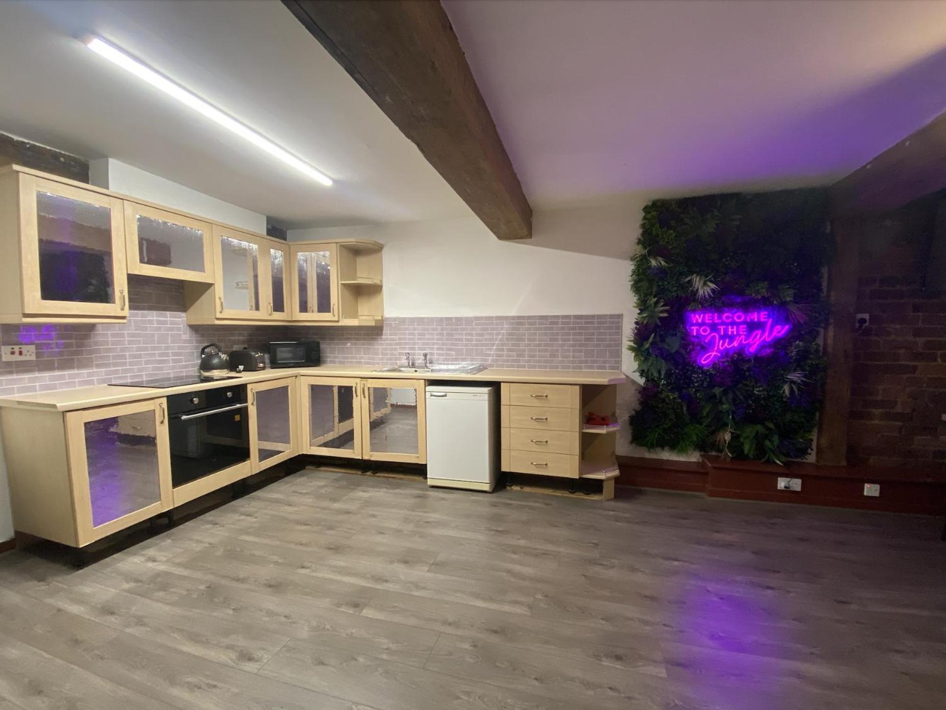 Rainford Gardens By Ustay Aparthotels Liverpool Bagian luar foto